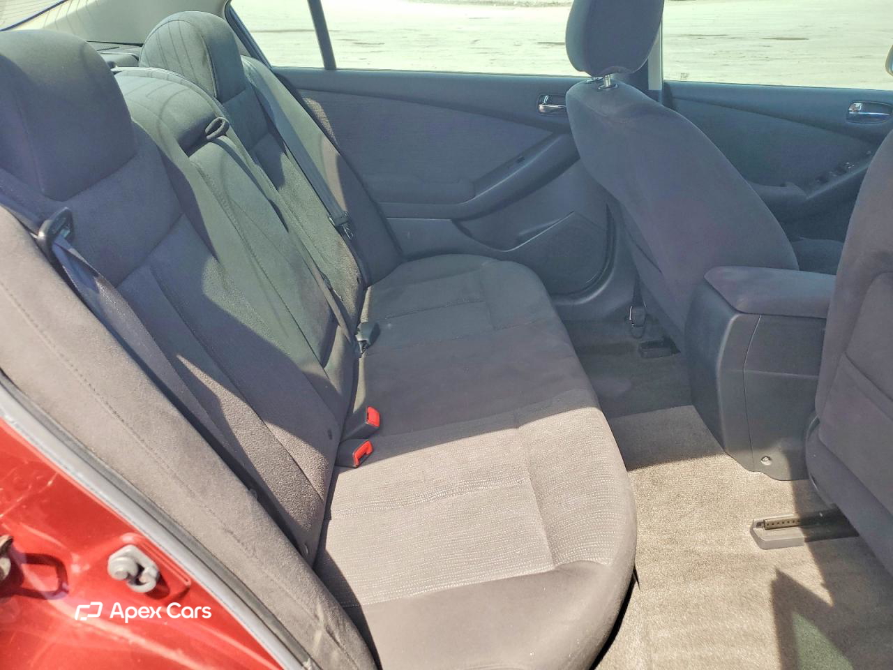 Nissan Altima 2010