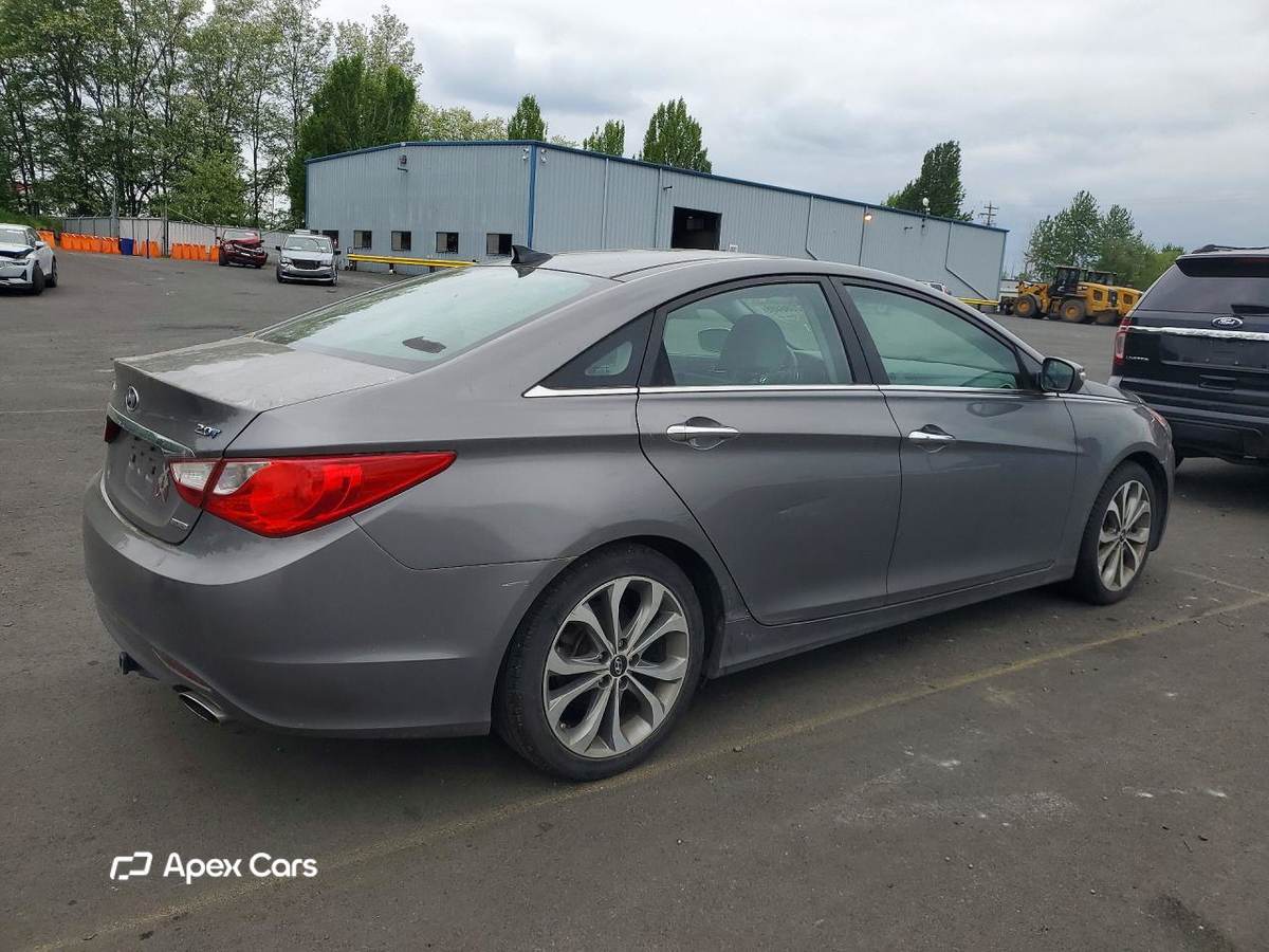 Hyundai Sonata 2013