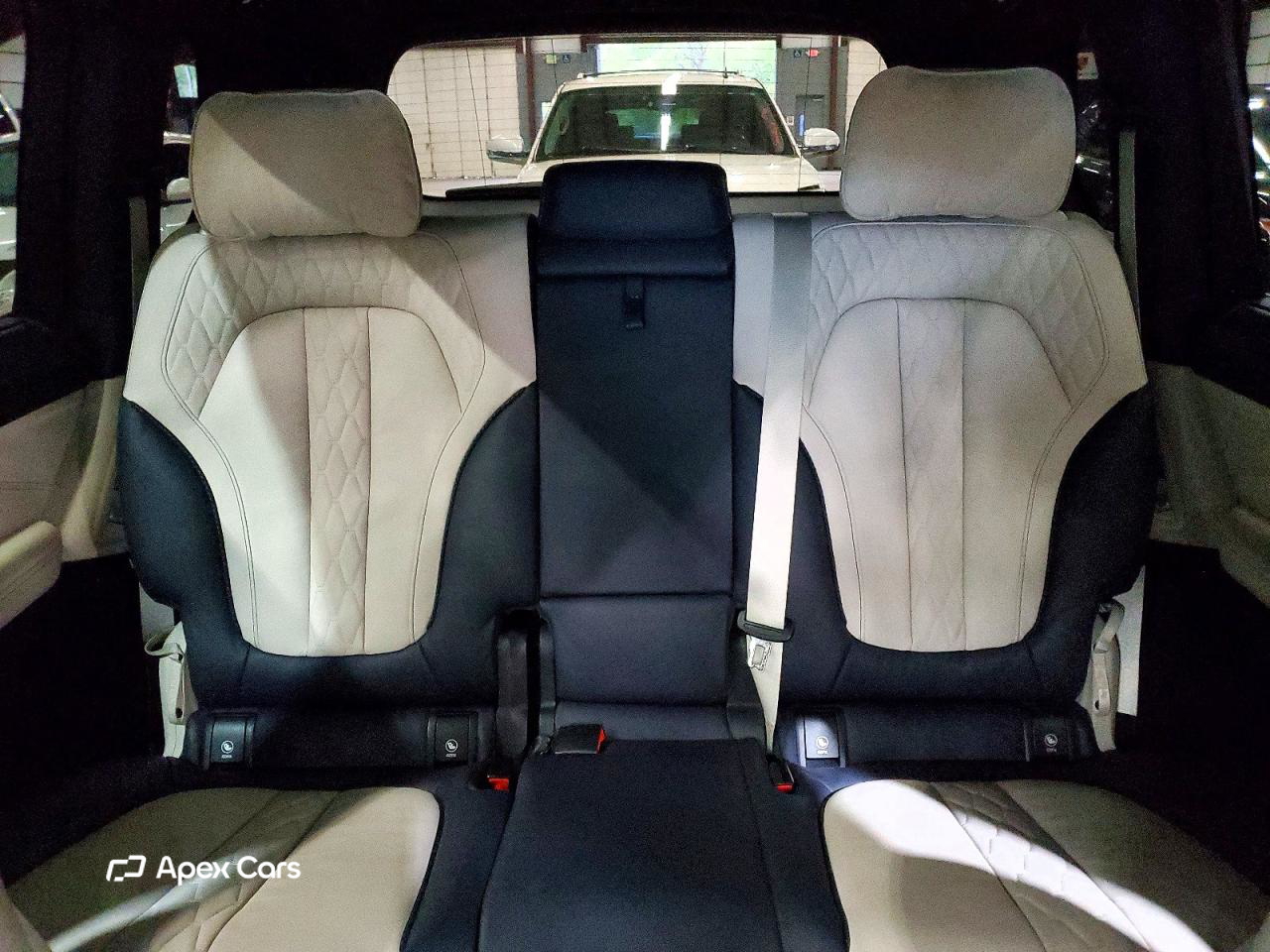 BMW X7 2020