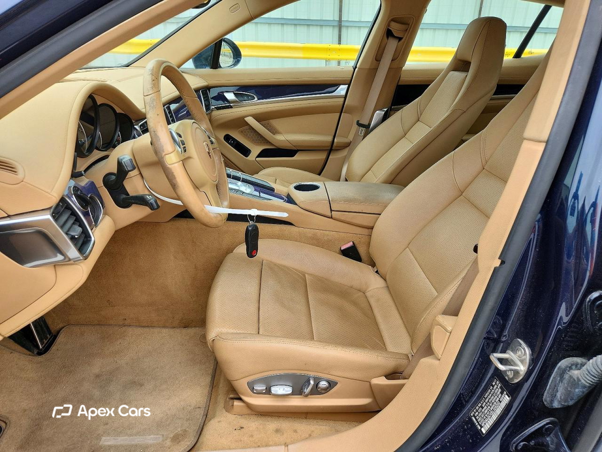 Porsche Panamera 2014