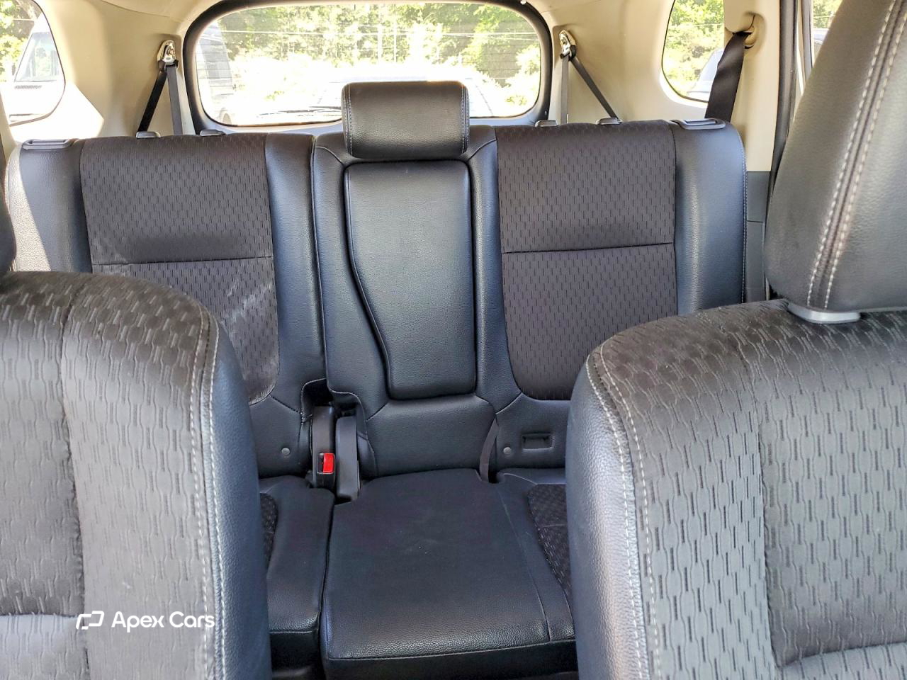Mitsubishi Outlander 2015