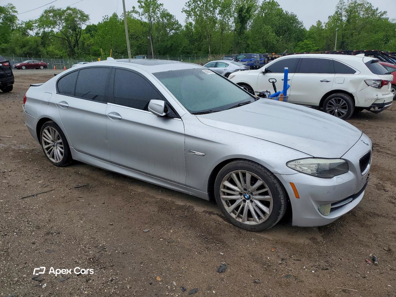 BMW Series 5 2011