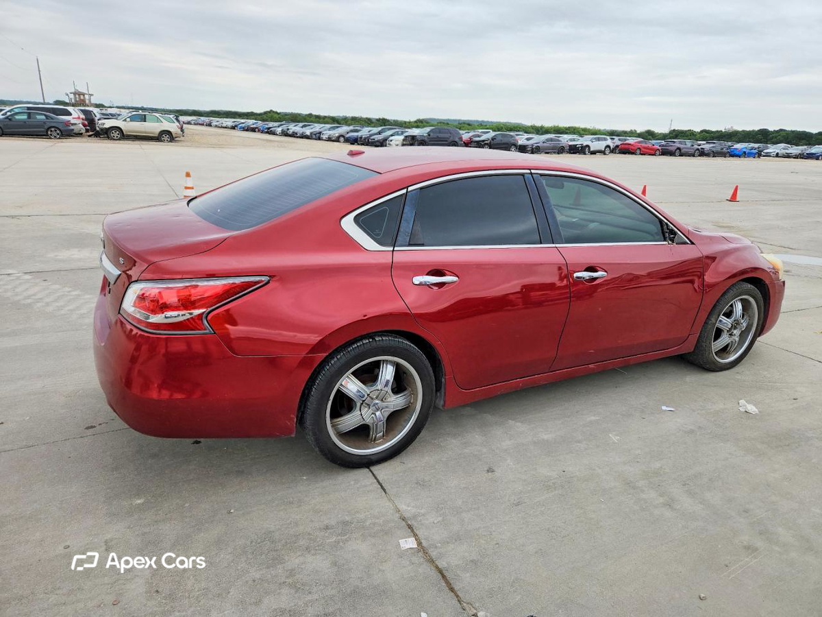 Nissan Altima 2015