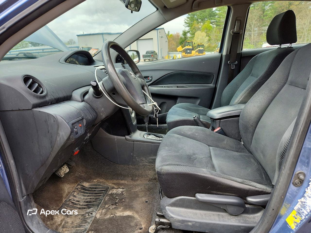 Toyota Yaris 2012