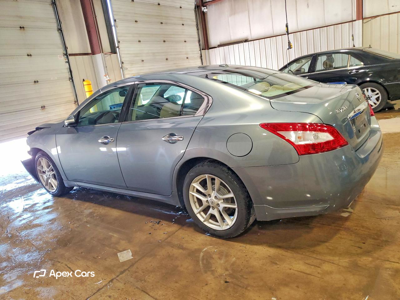 Nissan Maxima 2011