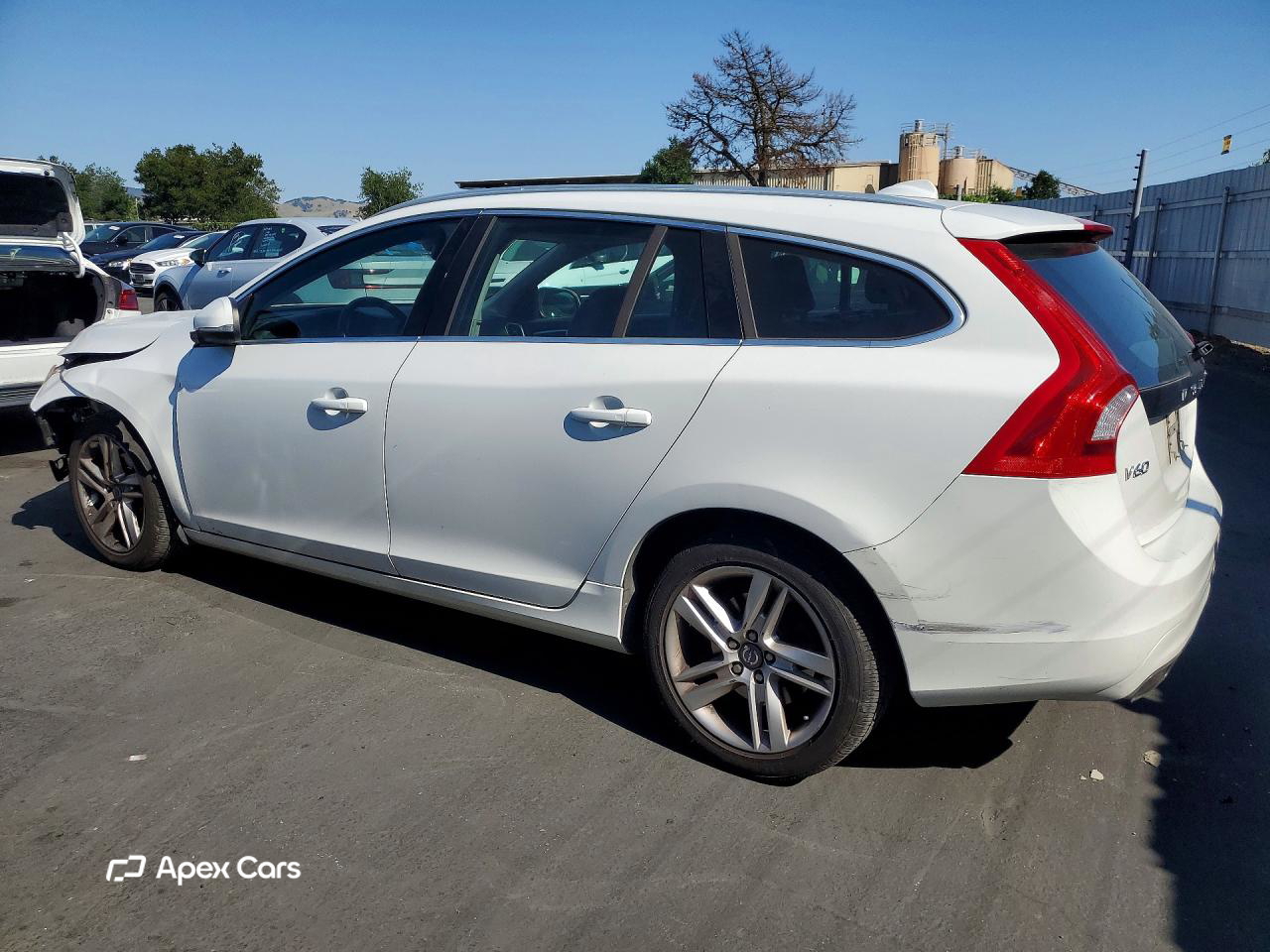 Volvo V60 2015
