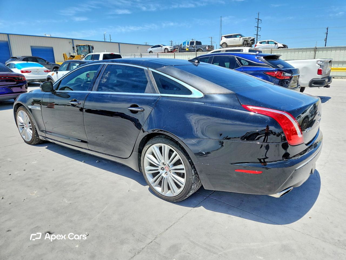 Jaguar XJ 2015