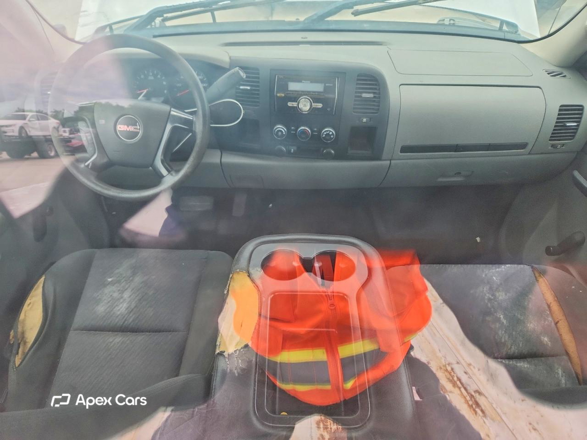 GMC Sierra 2013