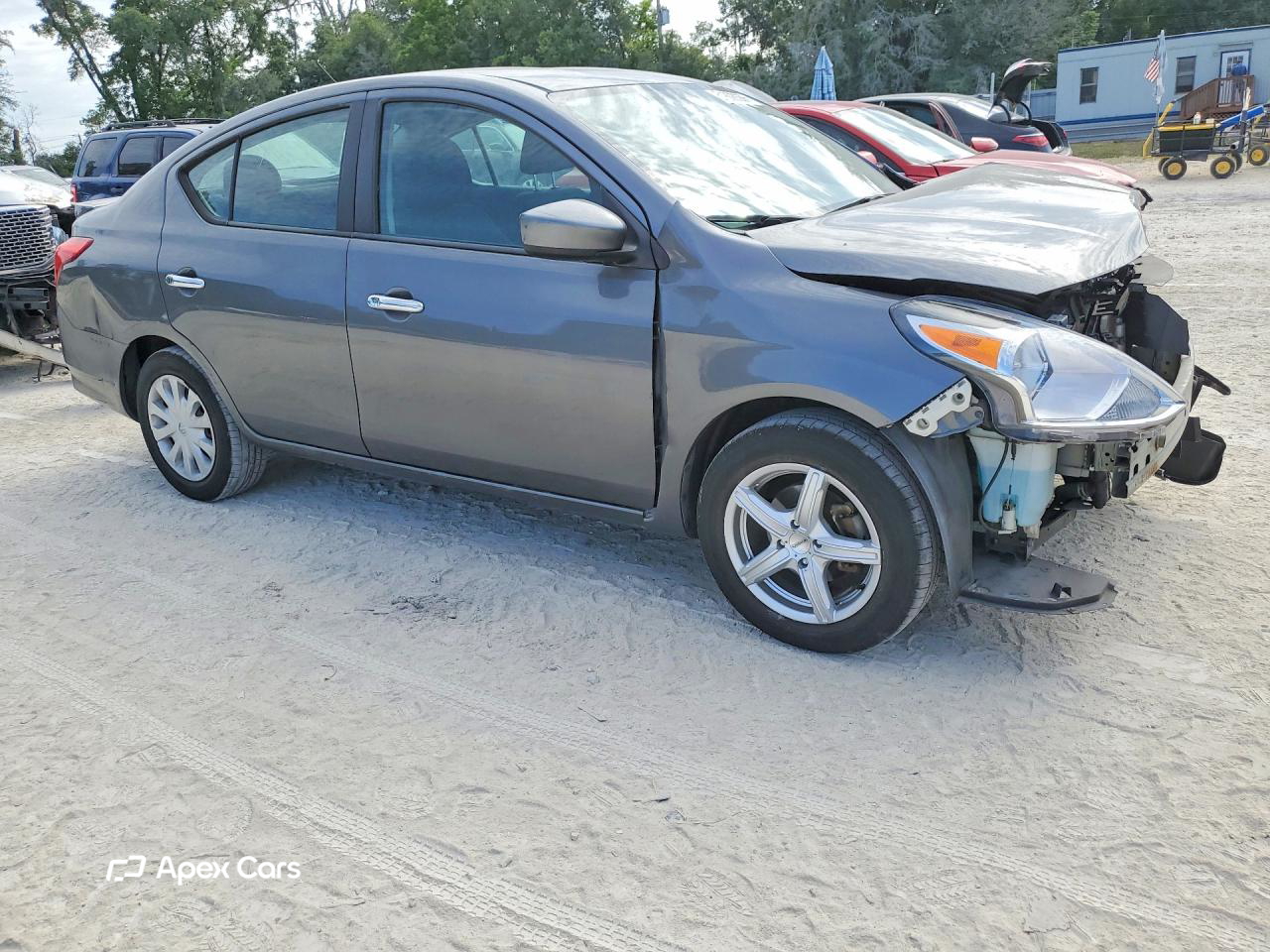 Nissan Versa 2018