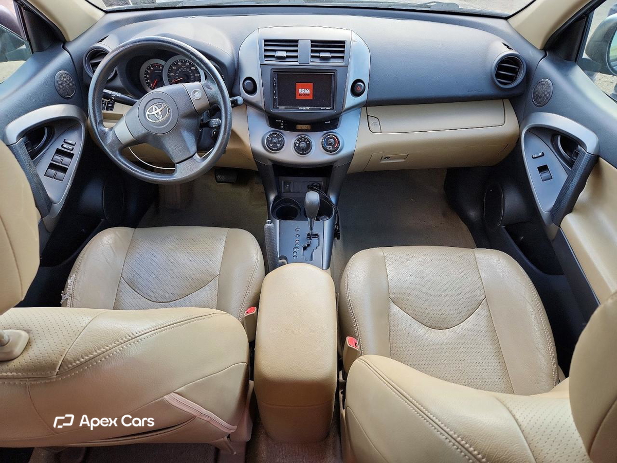 Toyota RAV 4 2010