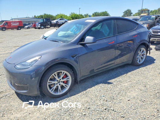 Tesla Model Y 2023 - Image 1 of 7