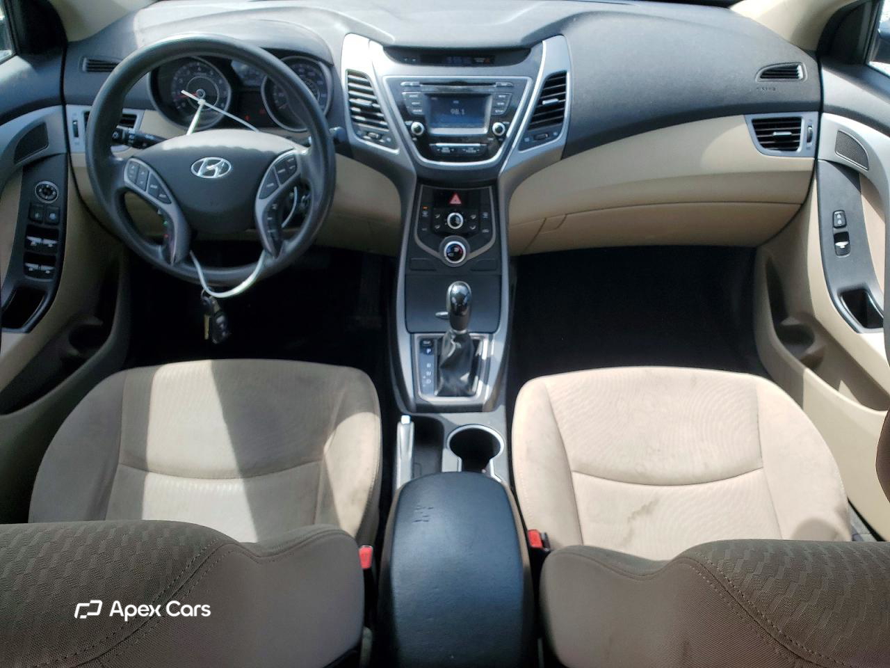 Hyundai Elantra 2015