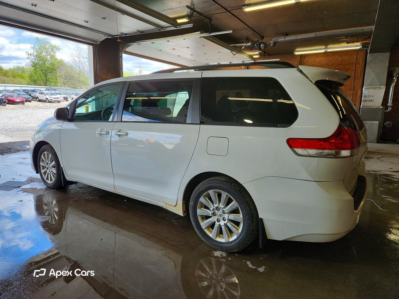 Toyota Sienna 2012