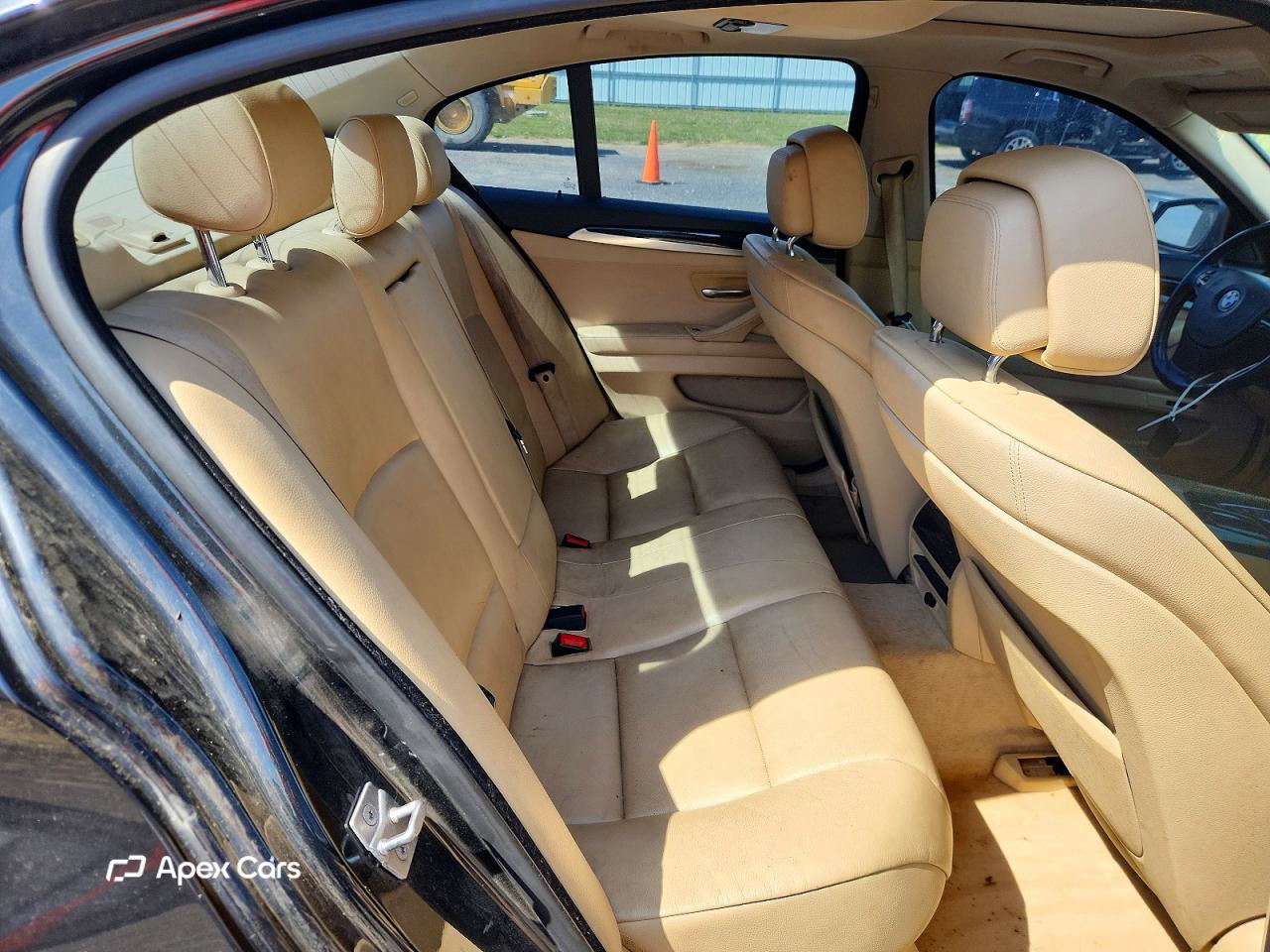 BMW Series 5 2011