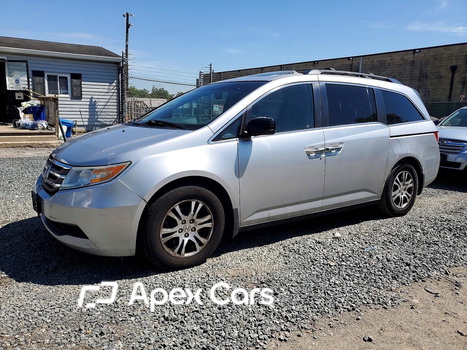 Honda Odyssey 2011 - Image 1 of 13
