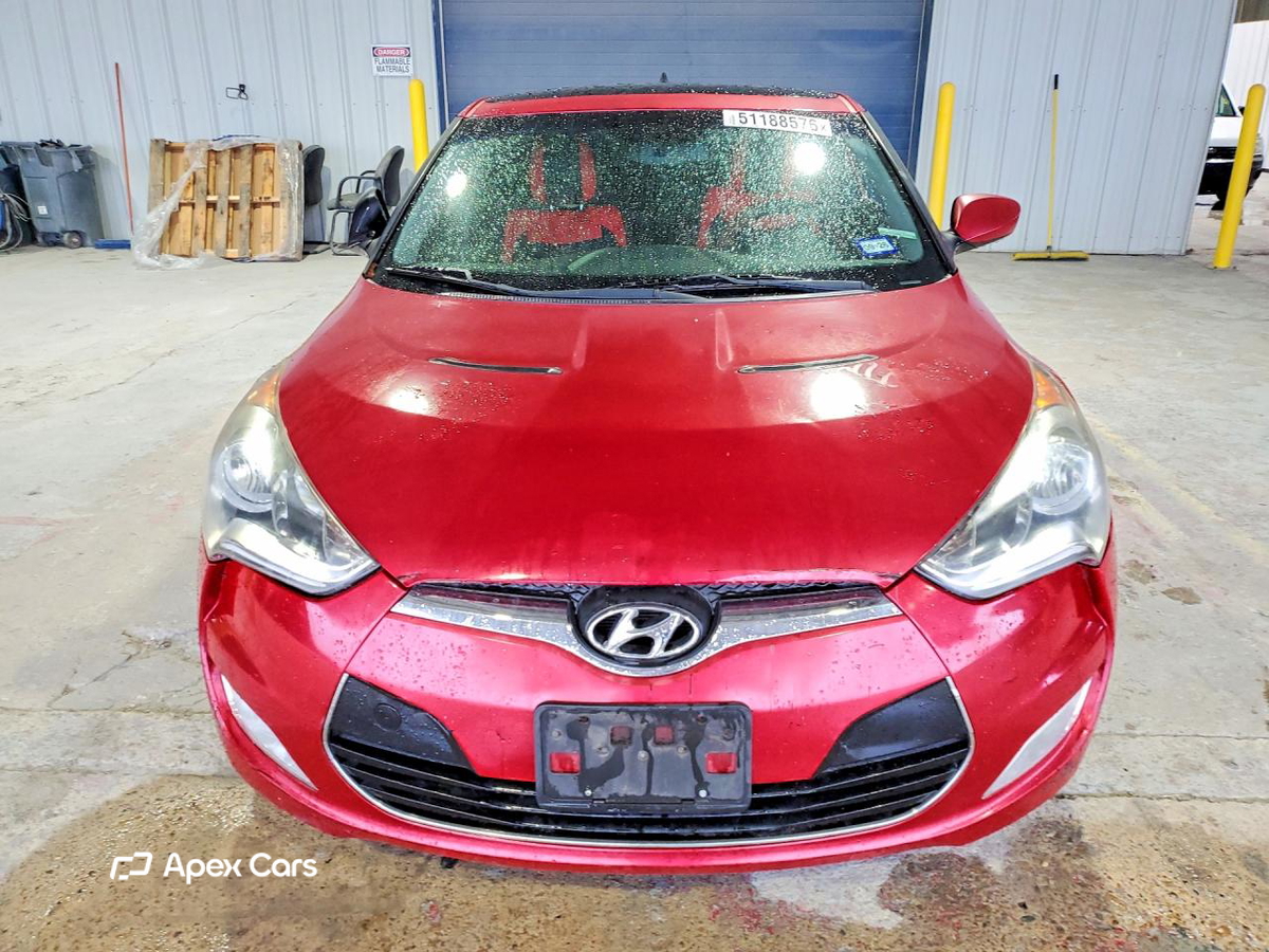 Hyundai Veloster 2012