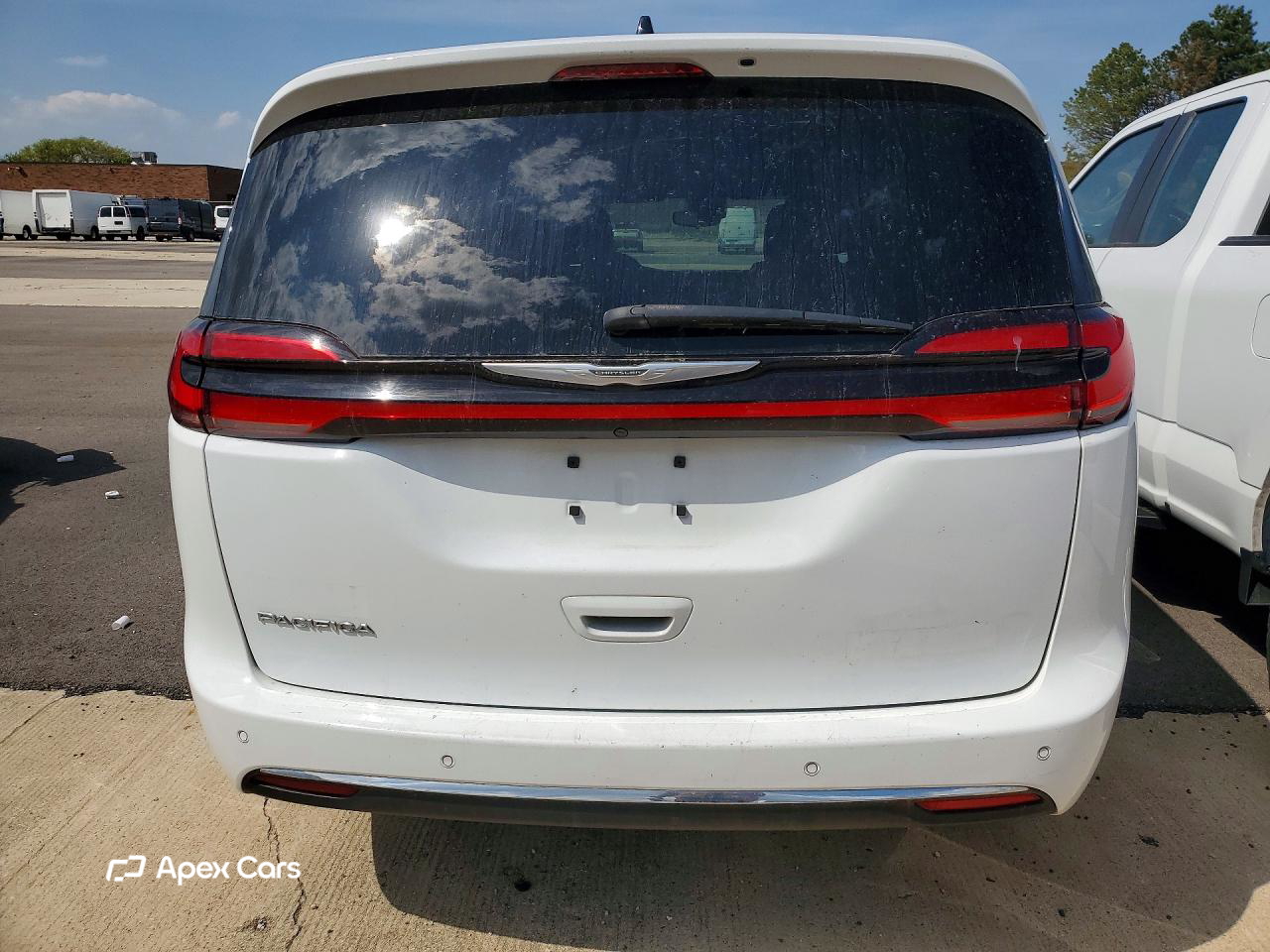 Chrysler Pacifica 2023