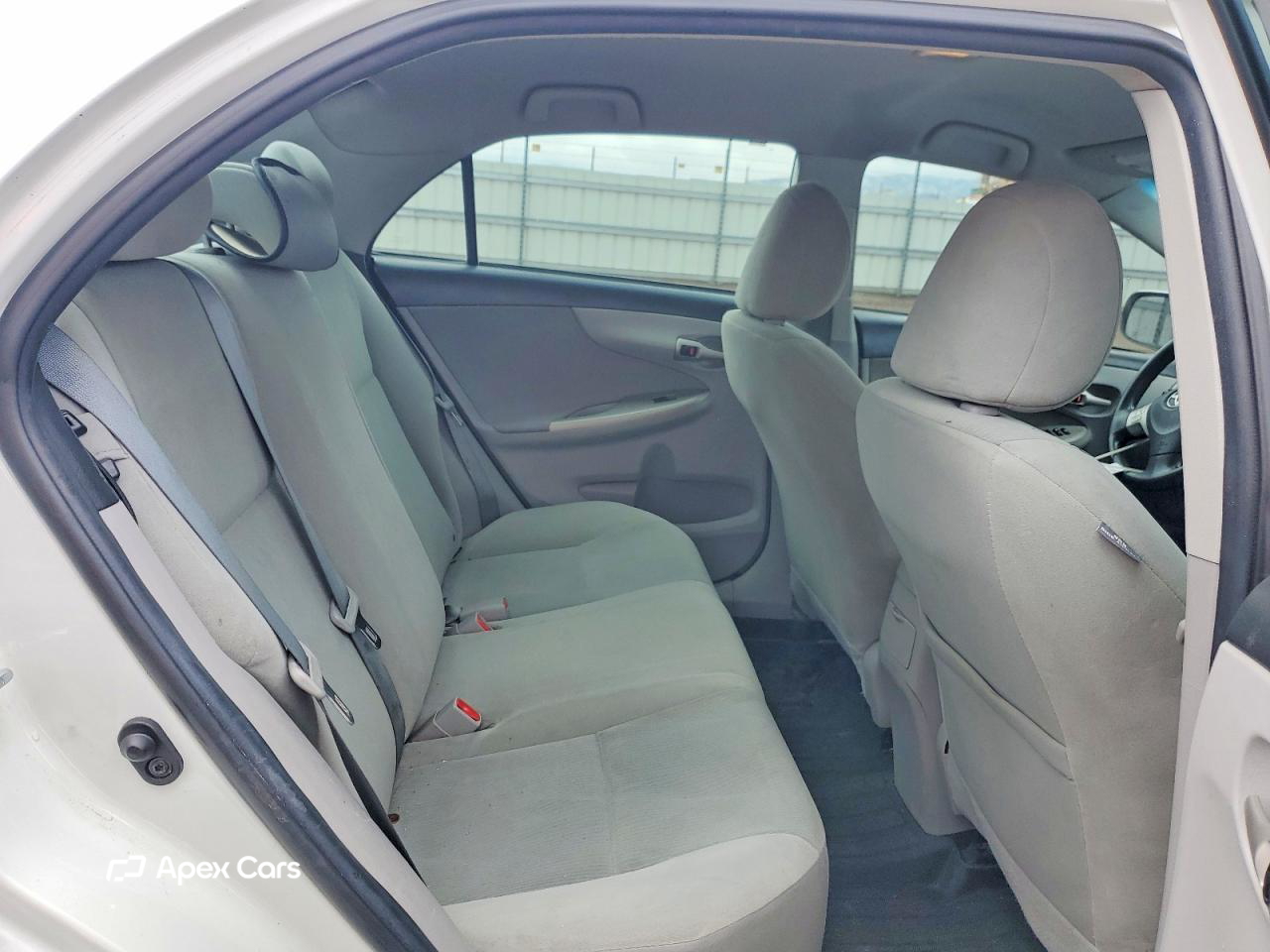 Toyota Corolla 2013