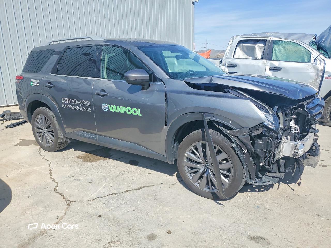 Nissan Pathfinder 2025