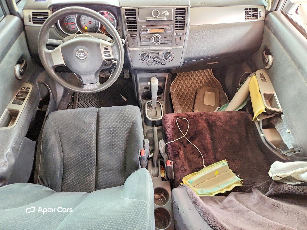 Nissan Versa 2011