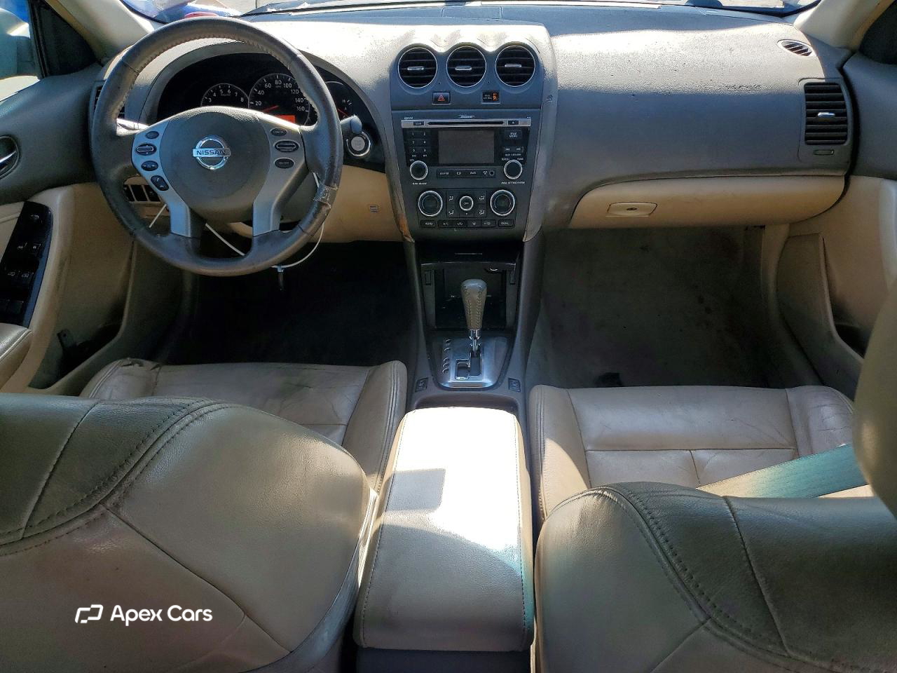 Nissan Altima 2011