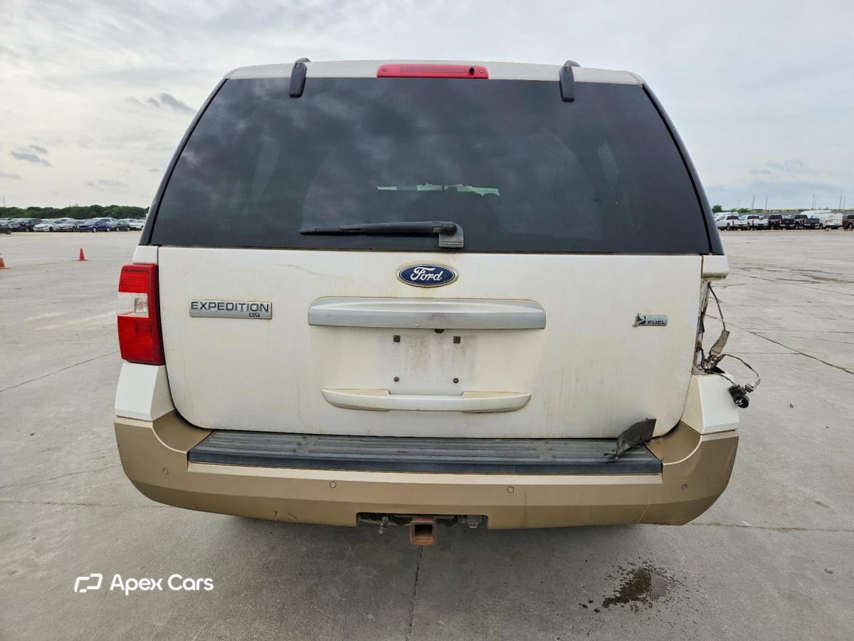 Ford Expedition 2011