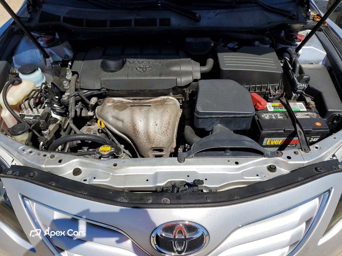 Toyota Camry 2011