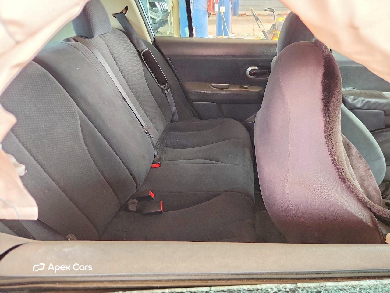 Nissan Versa 2011