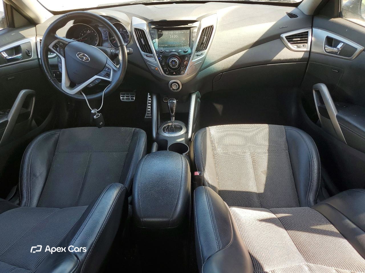 Hyundai Veloster 2013
