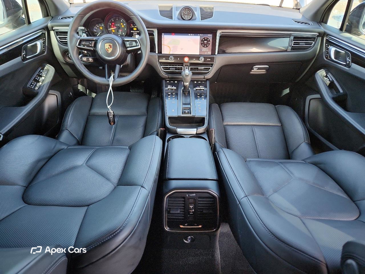 Porsche Macan 2025