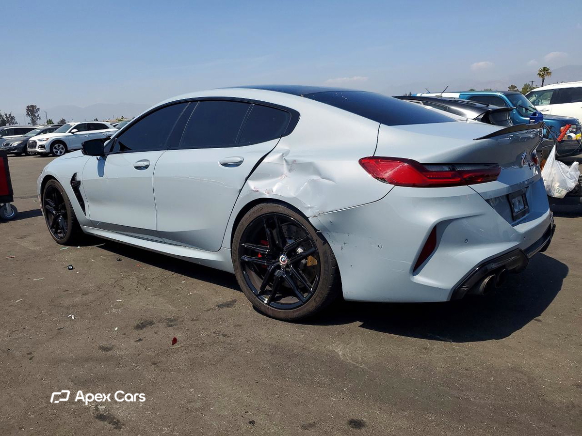 BMW M8 2023