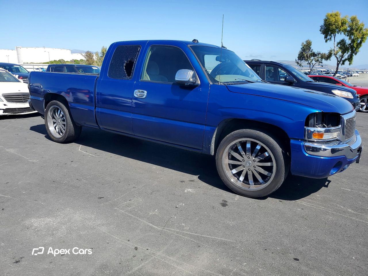 GMC Sierra 2004