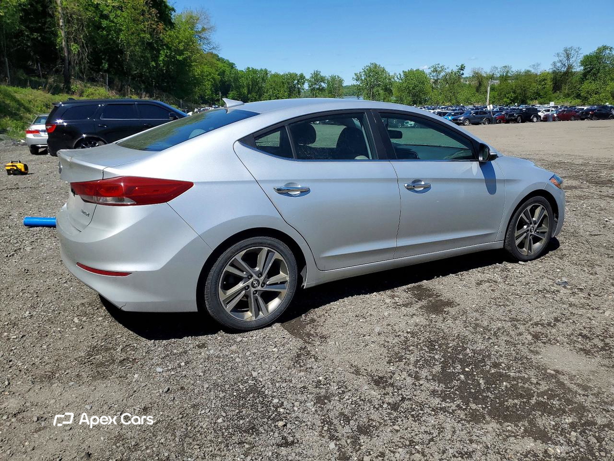 Hyundai Elantra 2017