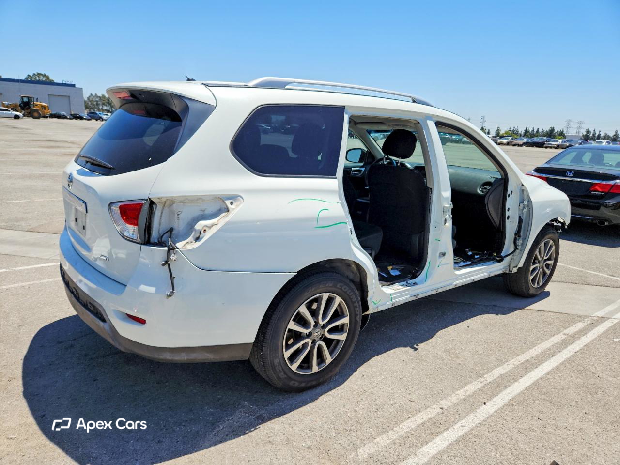 Nissan Pathfinder 2016