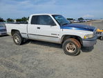Dodge RAM 1999