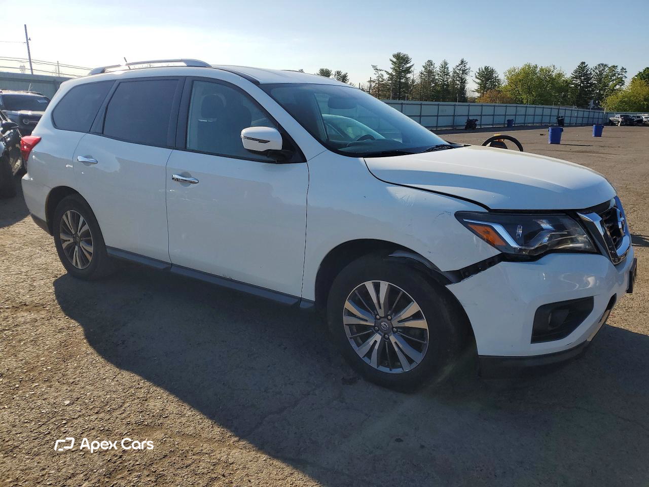 Nissan Pathfinder 2018