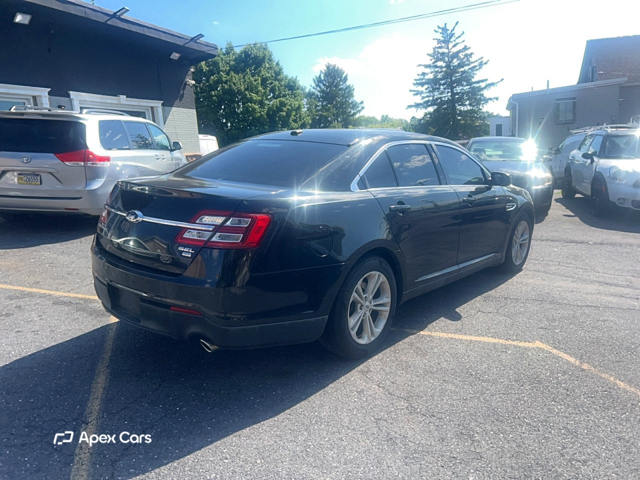 Ford Taurus 2015