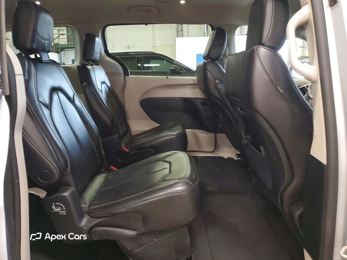 Chrysler Pacifica 2023