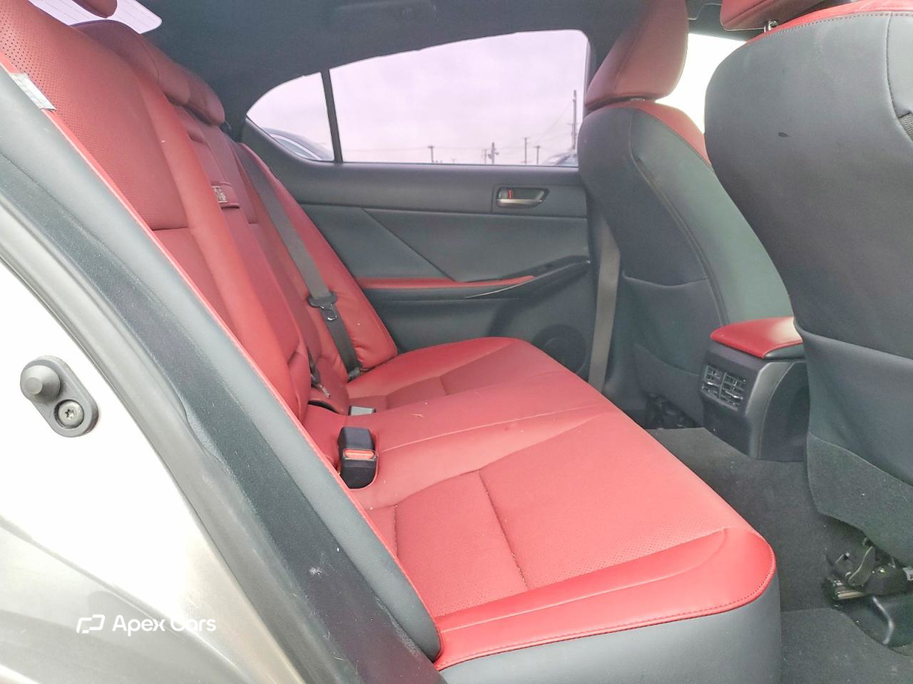 Lexus IS 2023