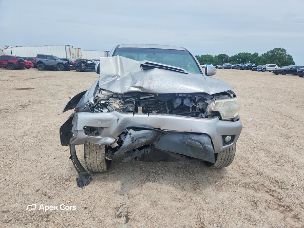 Toyota Tacoma 2015