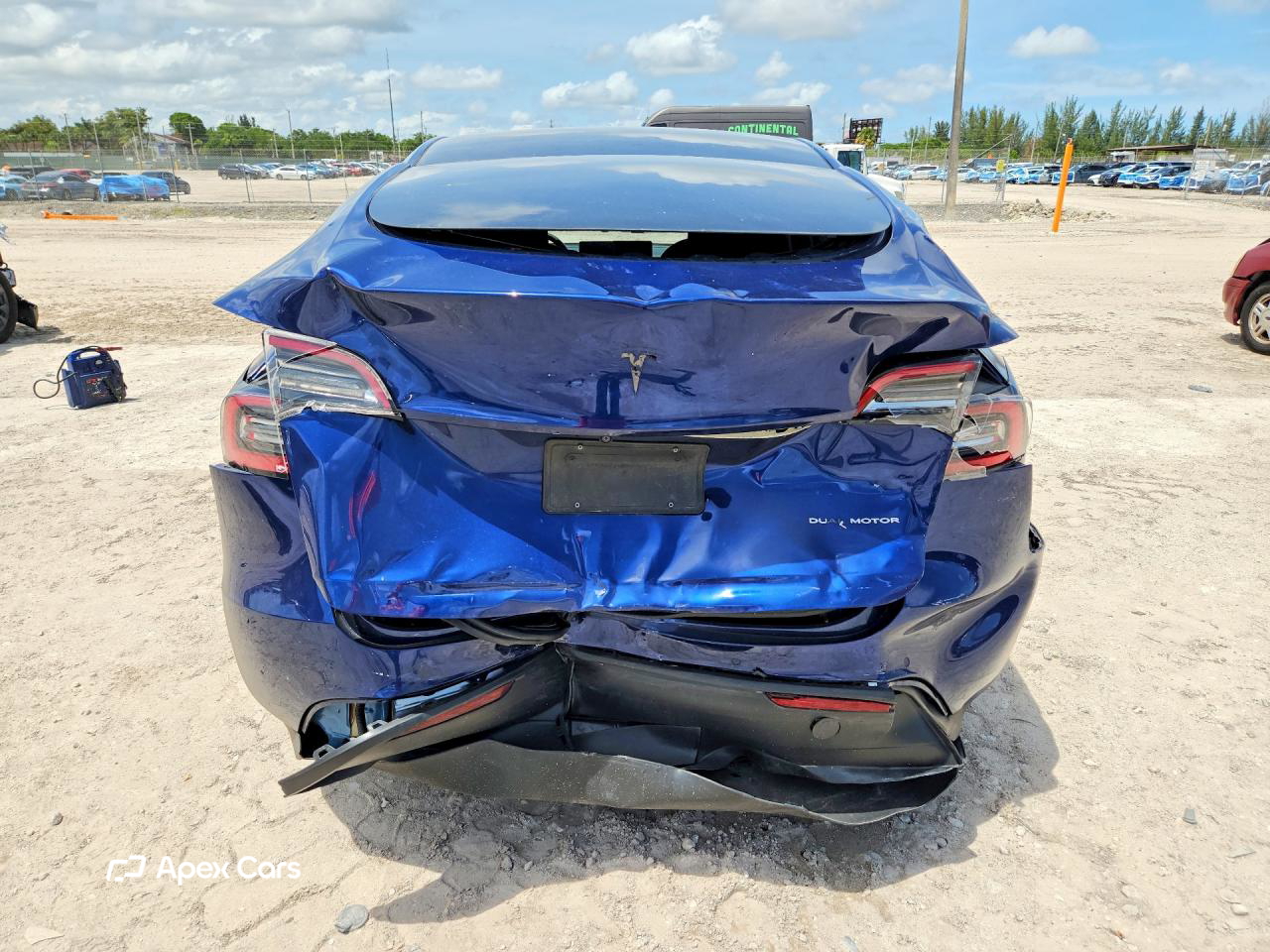 Tesla Model Y 2022