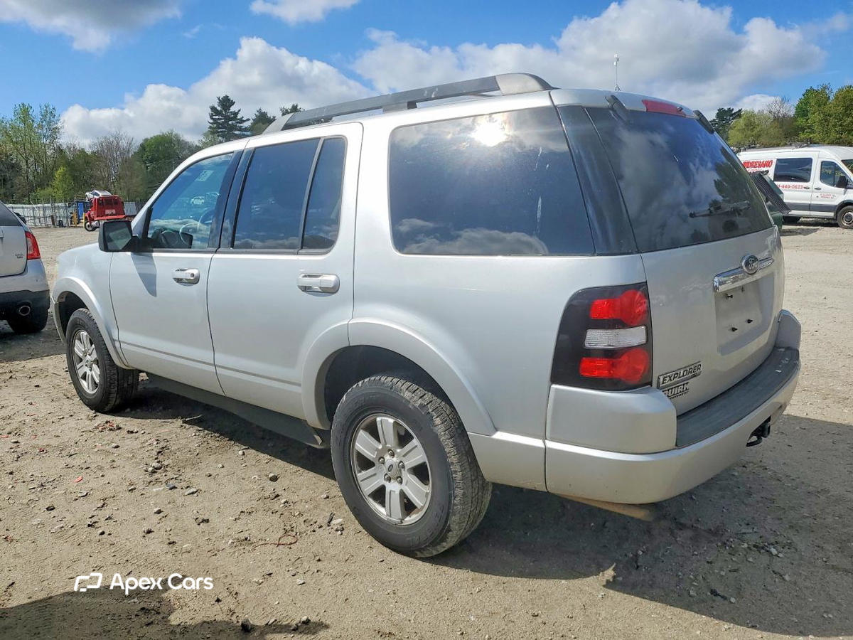 Ford Explorer 2010