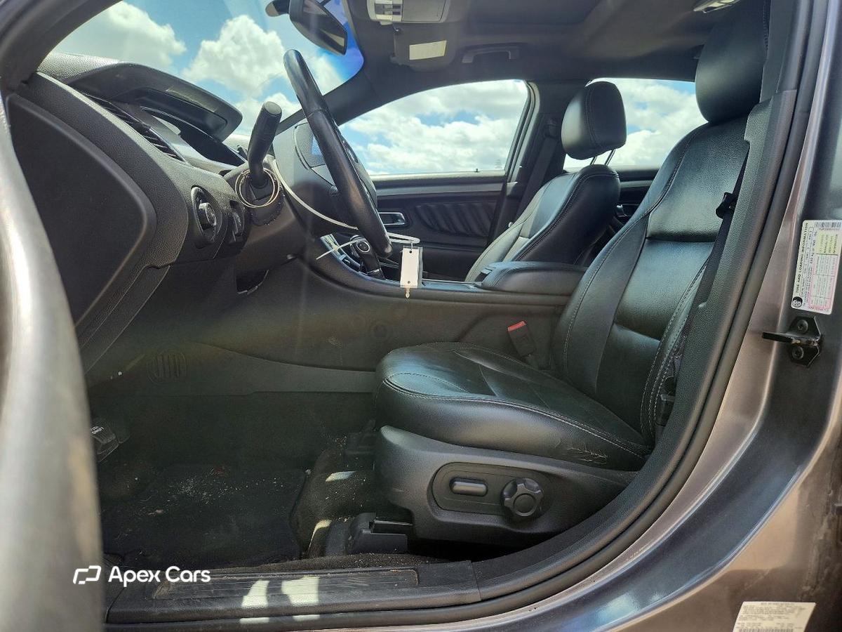 Ford Taurus 2013