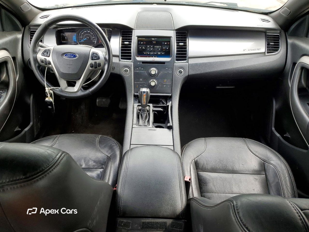 Ford Taurus 2015
