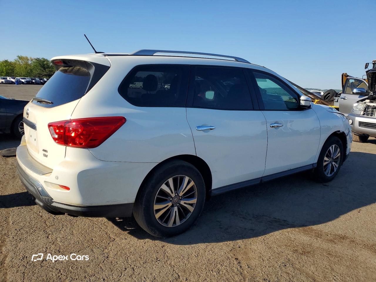 Nissan Pathfinder 2018