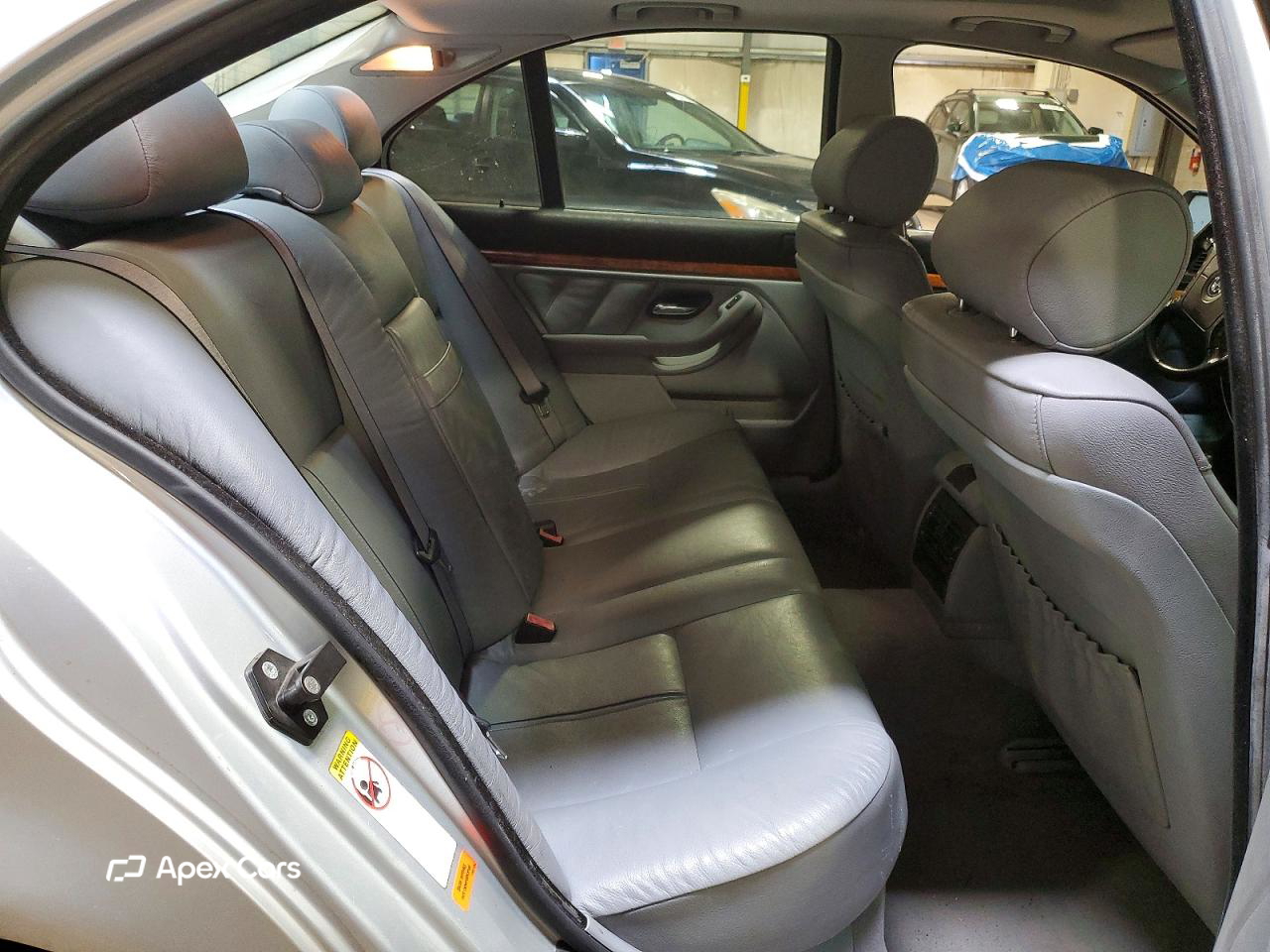BMW Series 5 2001