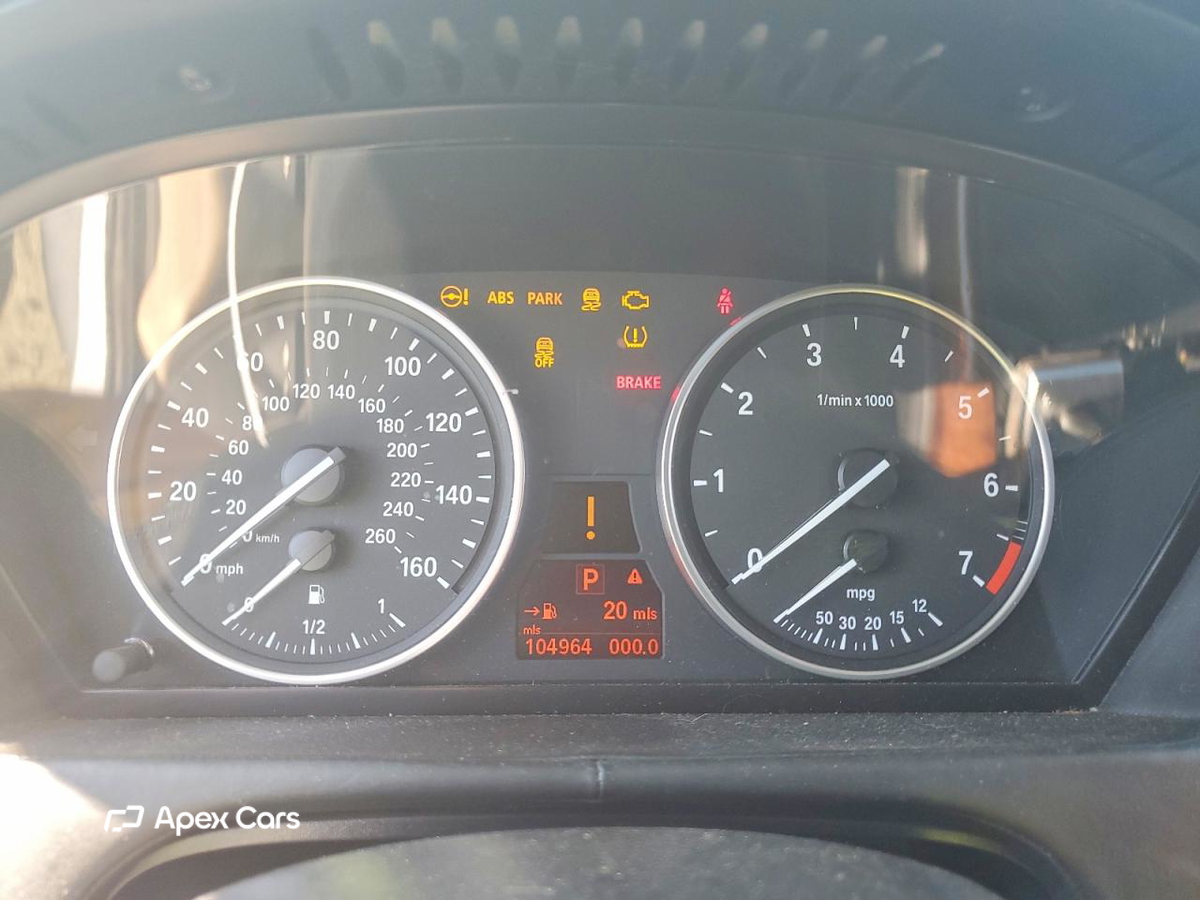 BMW X5 2011