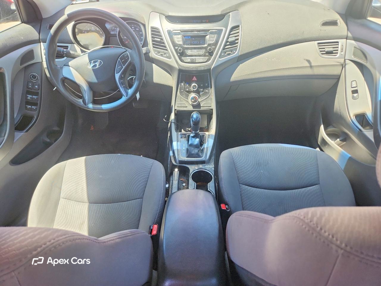 Hyundai Elantra 2015