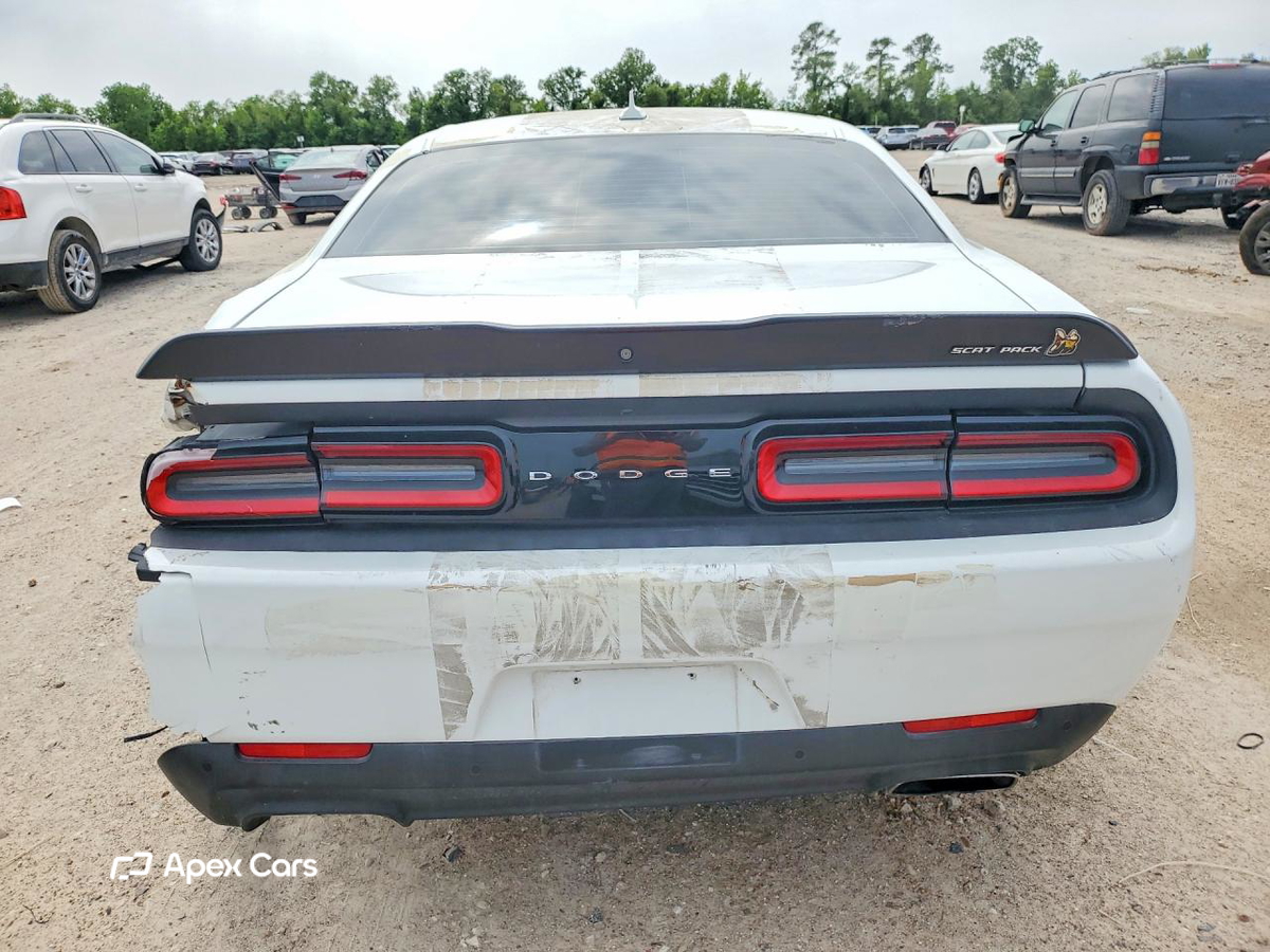 Dodge Challenger 2021