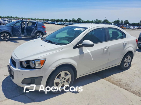 Chevrolet Sonic 2016 - Image 1 of 12